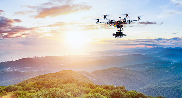 Démoussage de toit par drone à Béthune